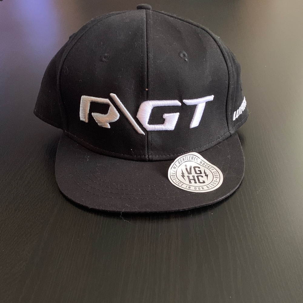 Warrior Black R\GT Cap